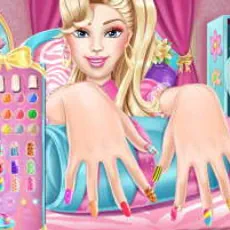 Barbie Tırnak Boyama Oyunu